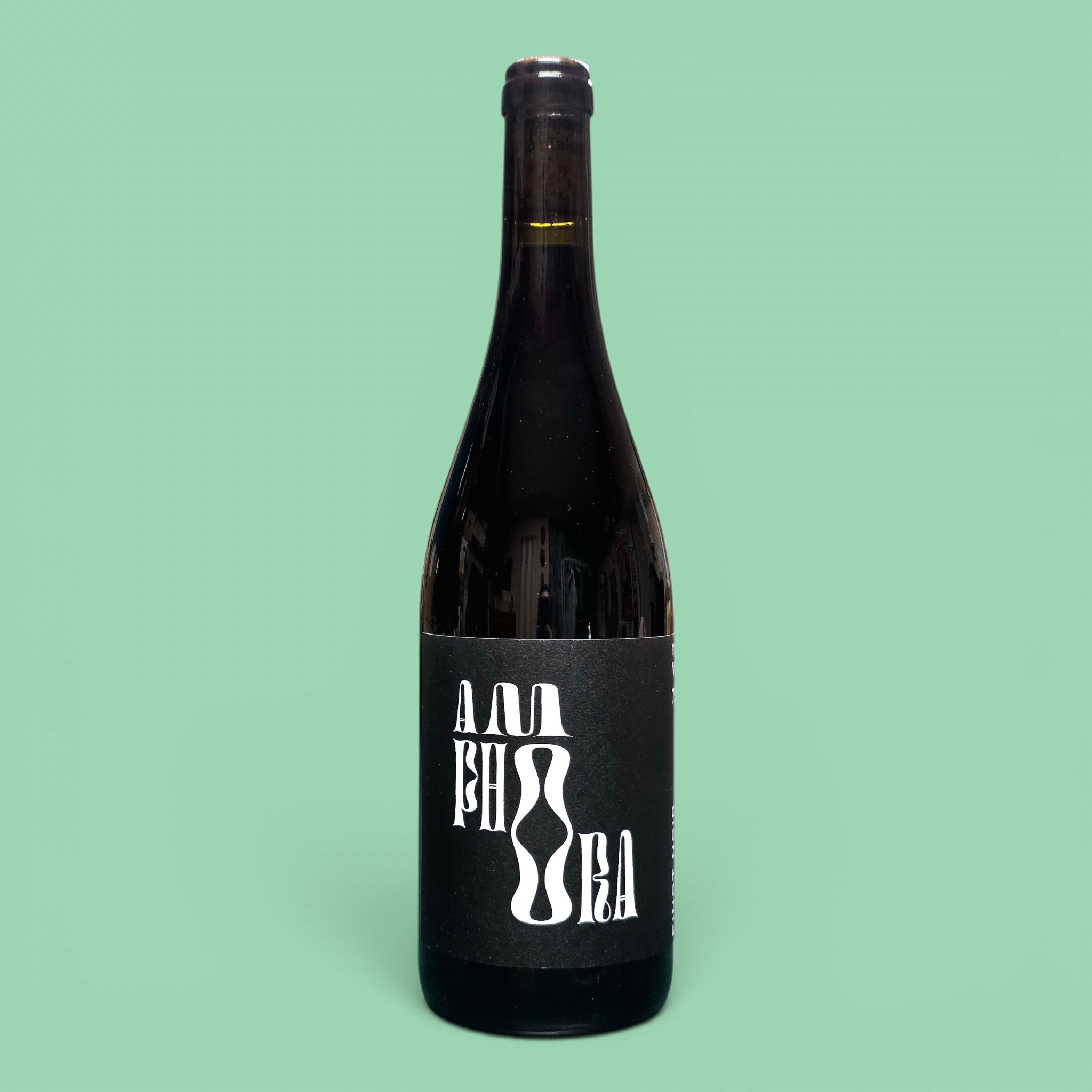 Amphora Pinot 2022